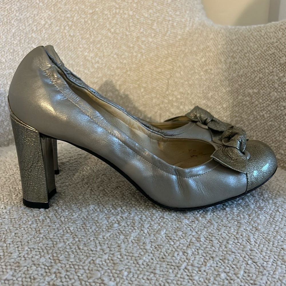 Stuart Weitzman shoe